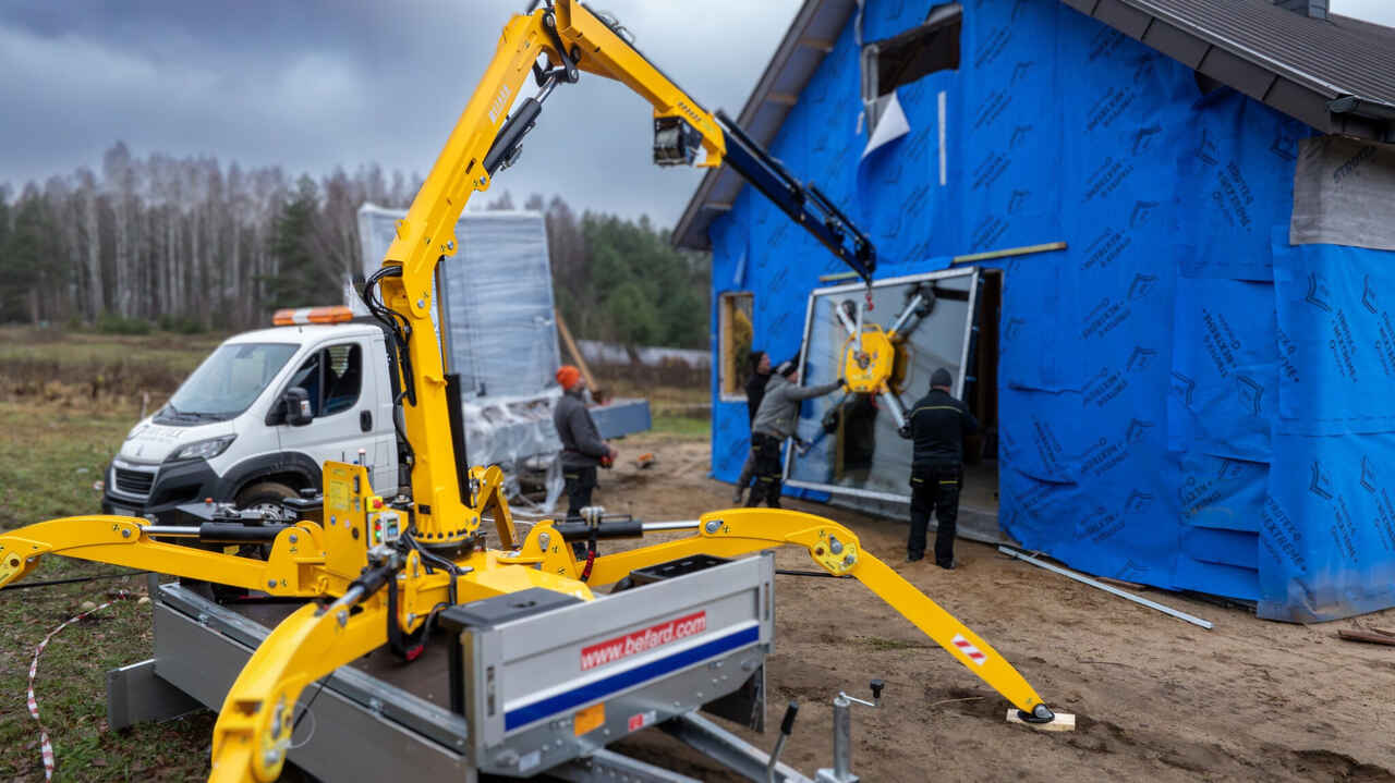 Mini żuraw na przyczepie XJ55 BEFARD
